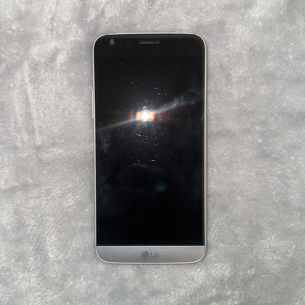 LG g5 Android phone